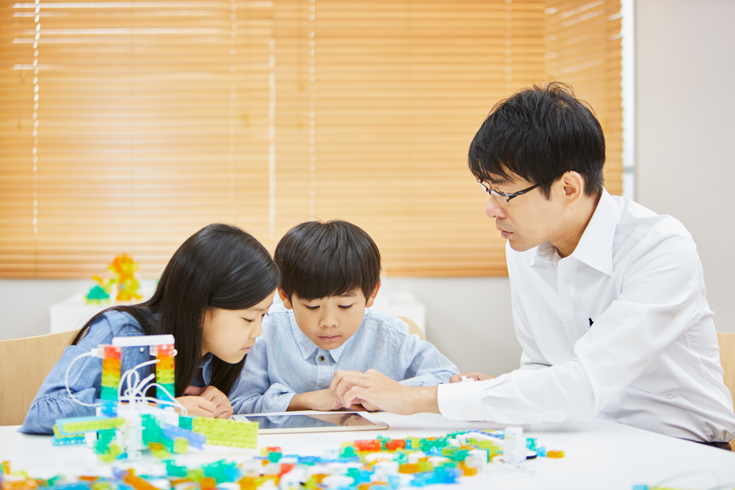 KOOVパートナープログラミング教室とは？